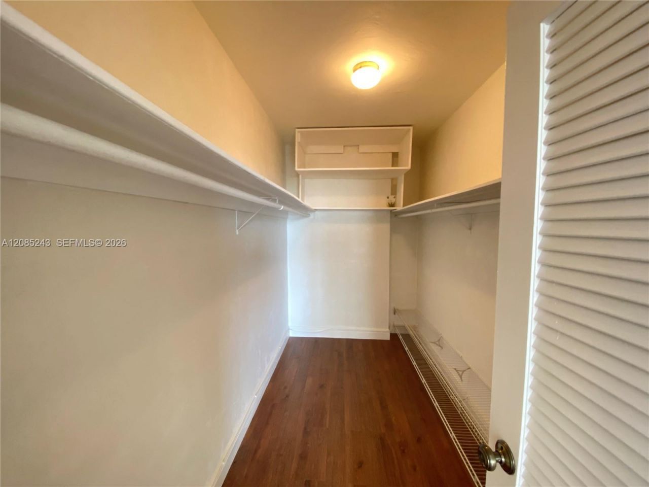 5825 Collins Ave, Unit 5G, Miami Beach, FL 33140 Photo