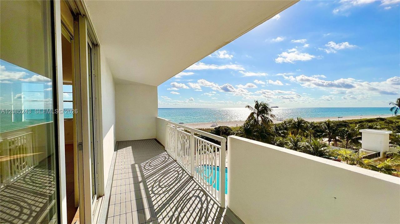 5825 Collins Ave, Unit 5G, Miami Beach, FL 33140 Photo