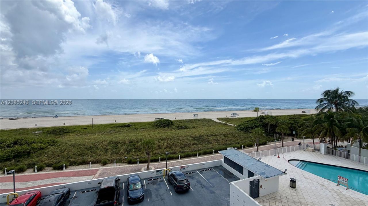 5825 Collins Ave, Unit 5G, Miami Beach, FL 33140 Photo