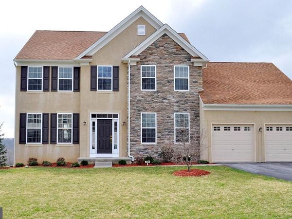 304 DUNBAR DRIVE, VALLEY TOWNSHIP, PA 19320