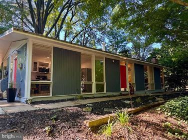 2313 GLASGOW ROAD, ALEXANDRIA, VA 22307