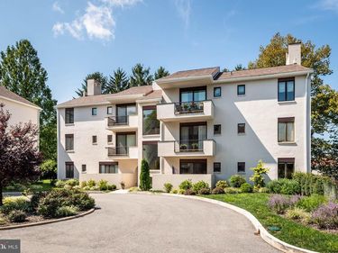 14 CHAMOND, Unit 14, DEVON, PA 19333