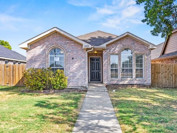 1409 E Brown Street, Wylie, TX 75098