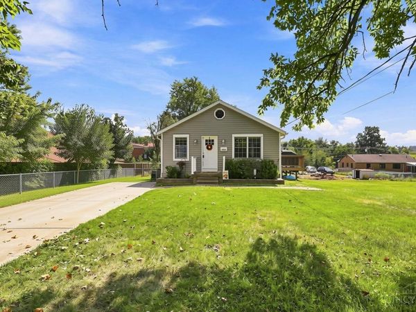 3704 Crestnoll Lane, Green Twp, OH 45211