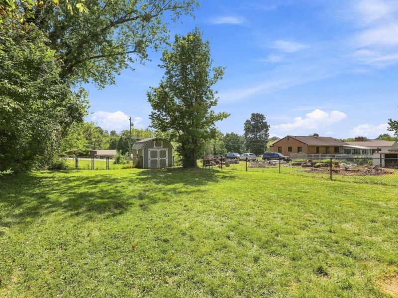 3704 Crestnoll Lane, Green Township, OH 45211 Photo 37