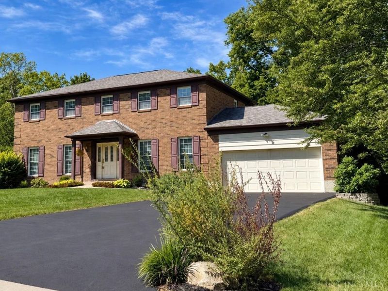 2331 Donnington Lane, Anderson Township, OH 45244 Photo 3