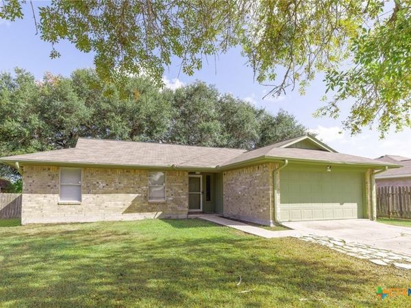 406 Trent Street , Victoria, TX 77905