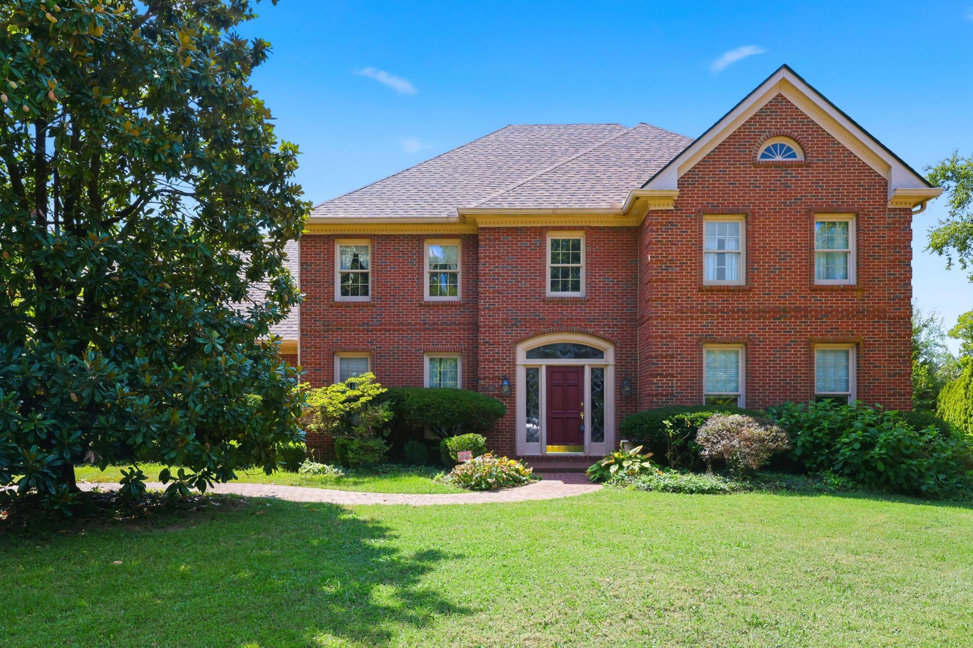 886 Mcmeekin Place, Lexington, KY 40502 Main Photo