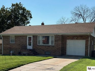 804 5th Street, Bellevue, NE 68005