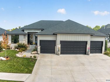 7721 N 167th Street, Bennington, NE 68007