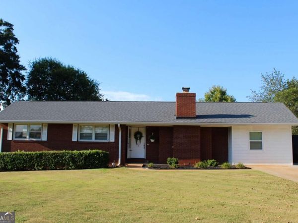 15 Georgia Boulevard, Cartersville, GA 30120