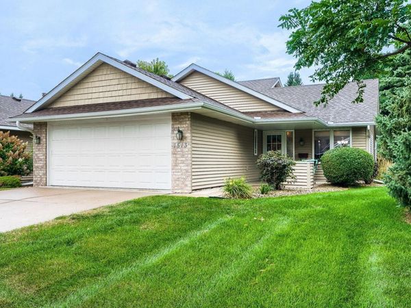 1513 Carleton Drive, Hastings, MN 55033