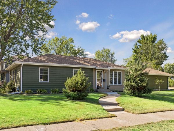 5950 Upton Avenue S, Minneapolis, MN 55410