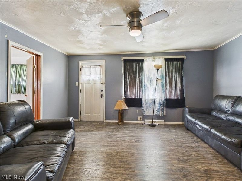 56031 W 2nd Street, Bridgeport, OH 43912 Photo 4