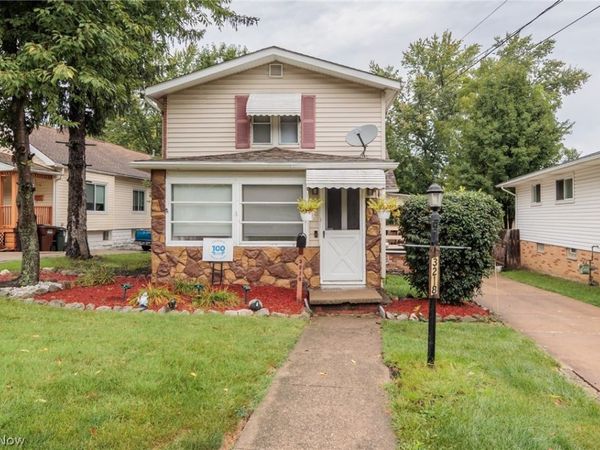 3218 W Ridgewood Drive , Parma, OH 44134
