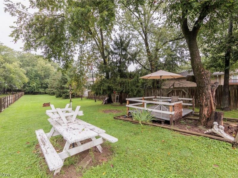 3218 W Ridgewood Drive , Parma, OH 44134 Photo 6