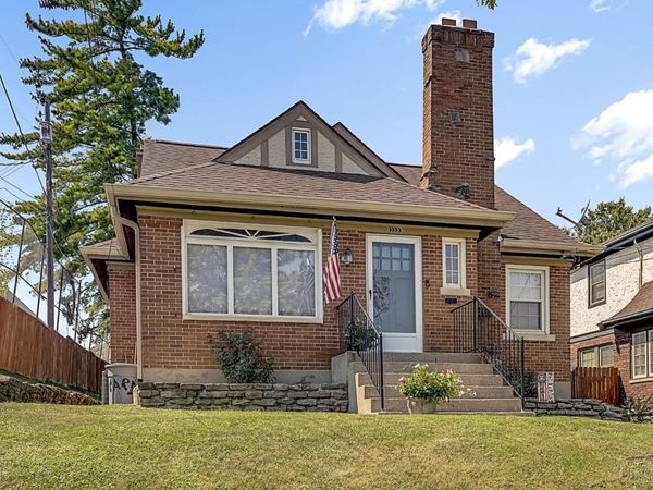 3333 Meyer Place, Cincinnati, OH 45211