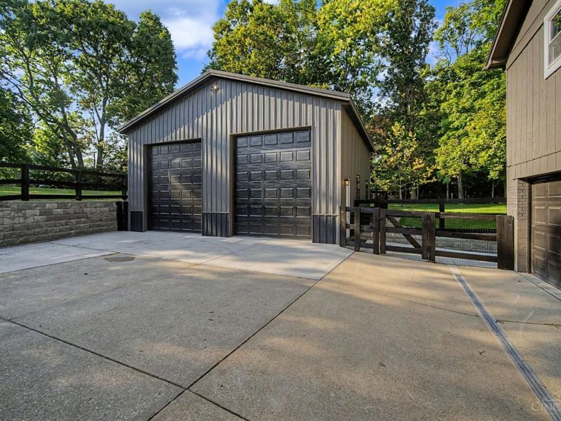 9169 Wintergreen Drive, West Chester, OH 45069 Photo 5