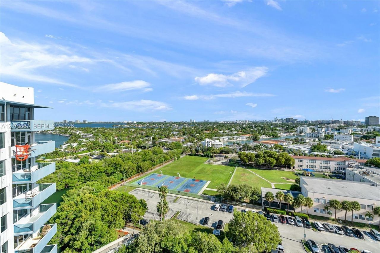 7441 Wayne, Unit 15I, Miami Beach, FL 33141 Photo