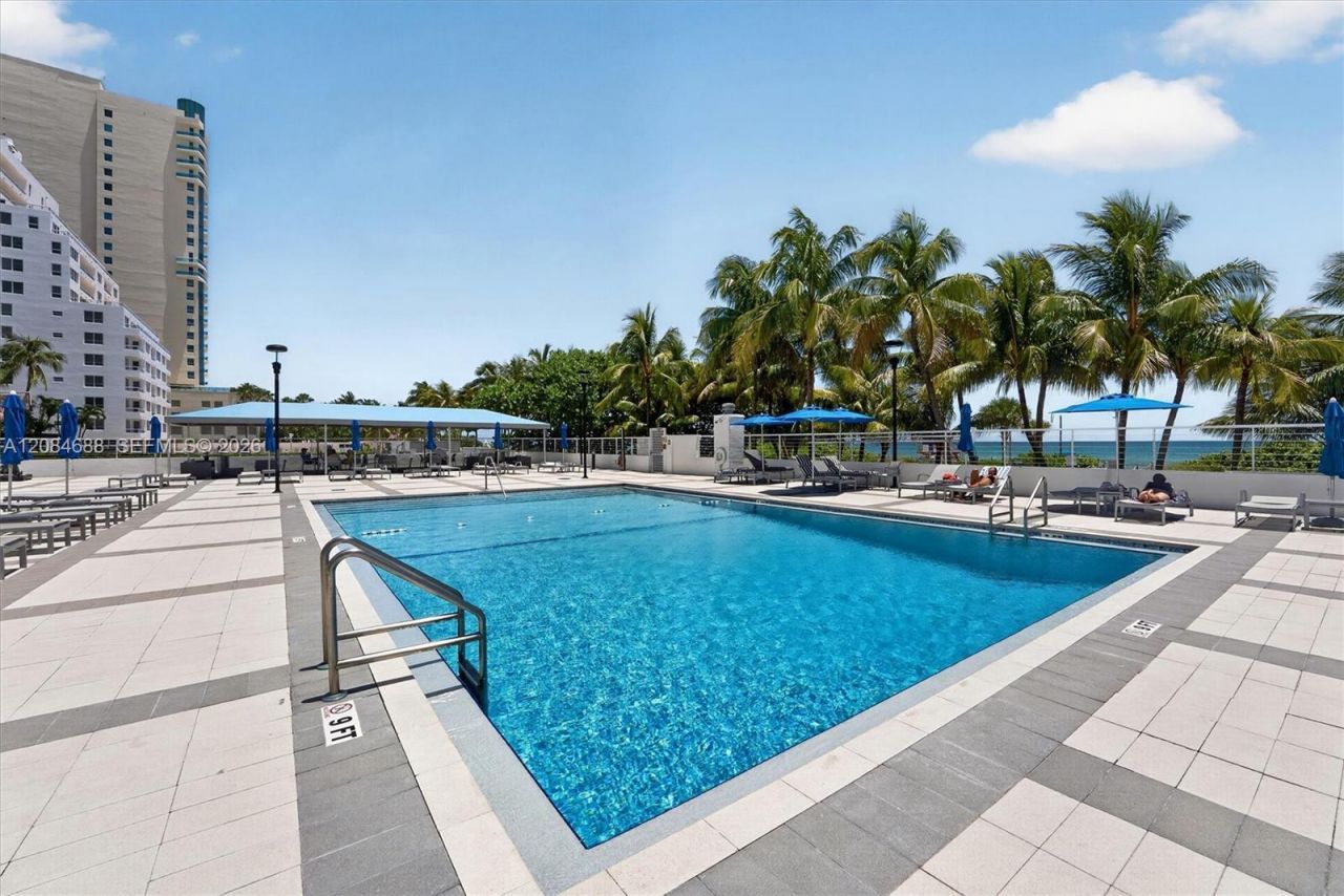 5001 Collins Ave, Unit 5E, Miami Beach, FL 33140 Photo