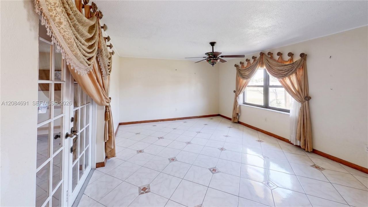 10900 SW 177th Ter, Miami, FL 33157 Photo