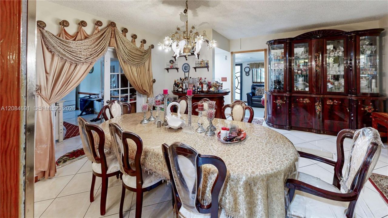 10900 SW 177th Ter, Miami, FL 33157 Photo