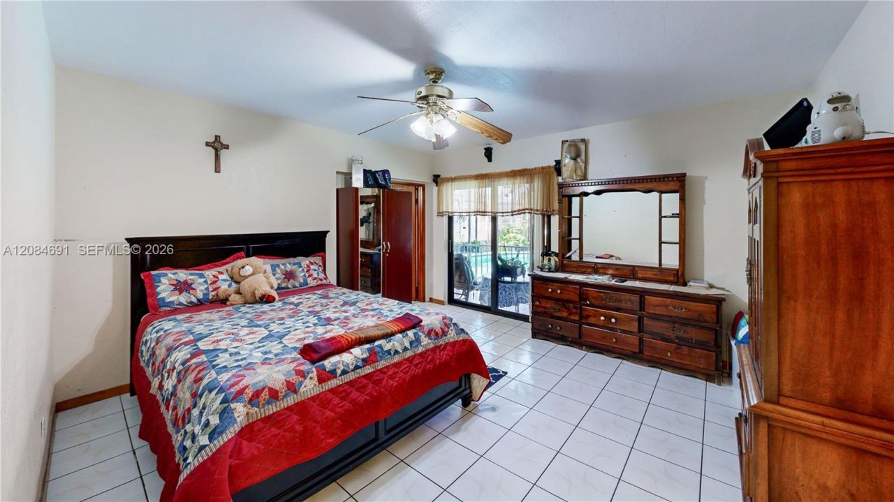 10900 SW 177th Ter, Miami, FL 33157 Photo