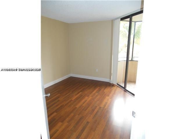 8335 SW 152 Av, Unit B-308, Miami, FL 33193 Photo