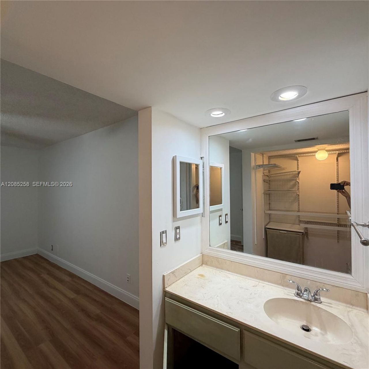 1712 NW 81st Way, Unit 1712, Plantation, FL 33322 Photo