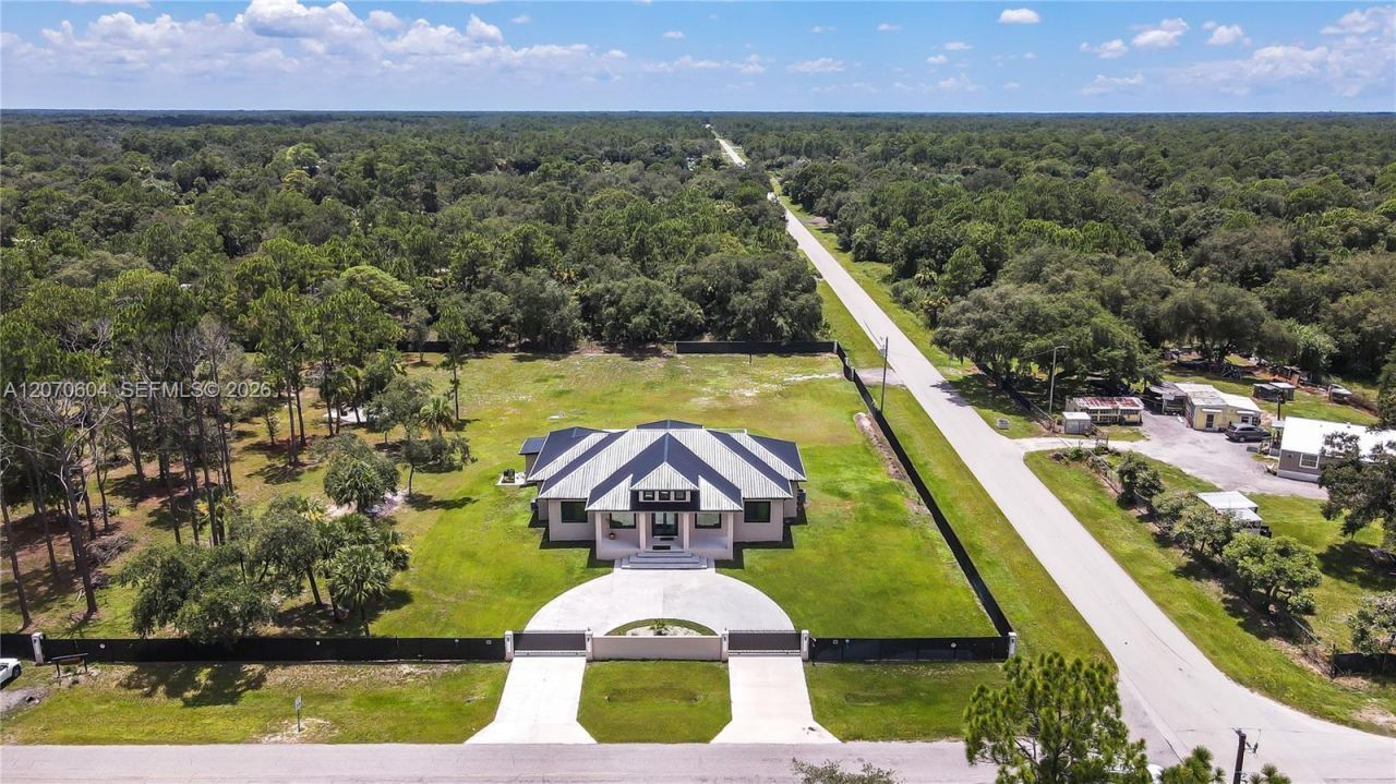 300 Montura Ave, Clewiston, FL 33440 Photo