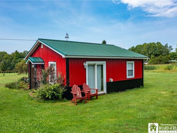 628 Warren Road , Frewsburg, NY 14738