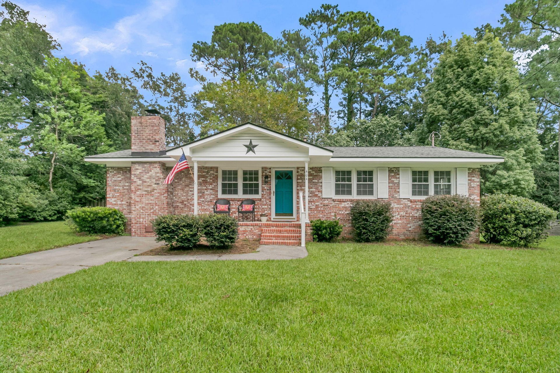 404 Forest Circle Photo 29