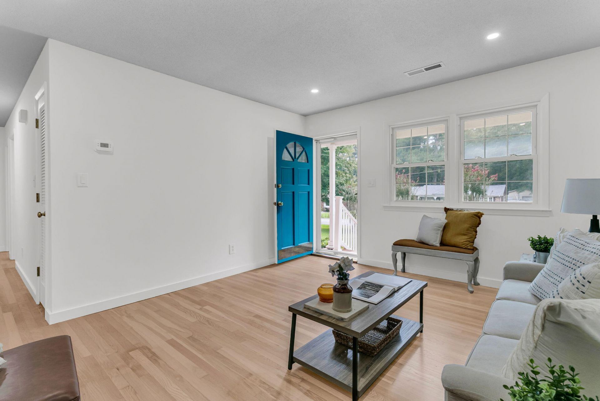404 Forest Circle Photo 4