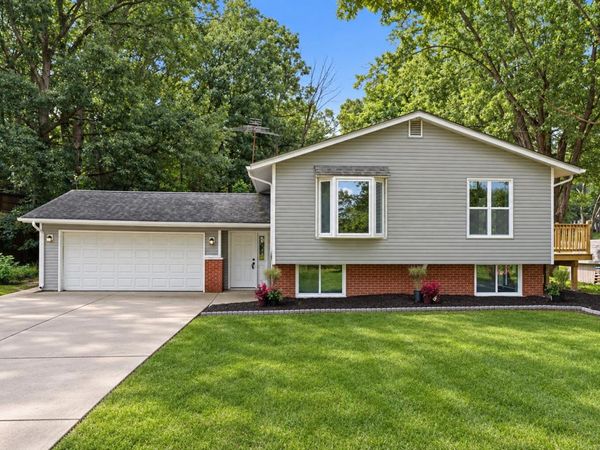 3707 W 121st Avenue, Crown Point, IN 46307