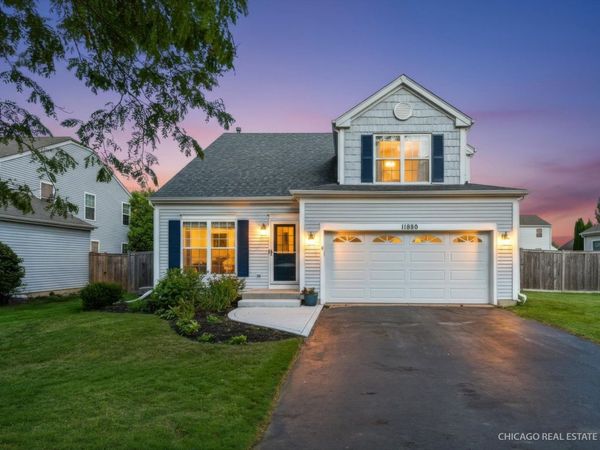 11880 Blue Bayou Drive , Huntley, IL 60142