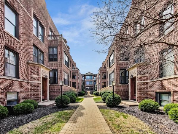 747 W Cornelia Avenue , Unit N1, Chicago, IL 60657
