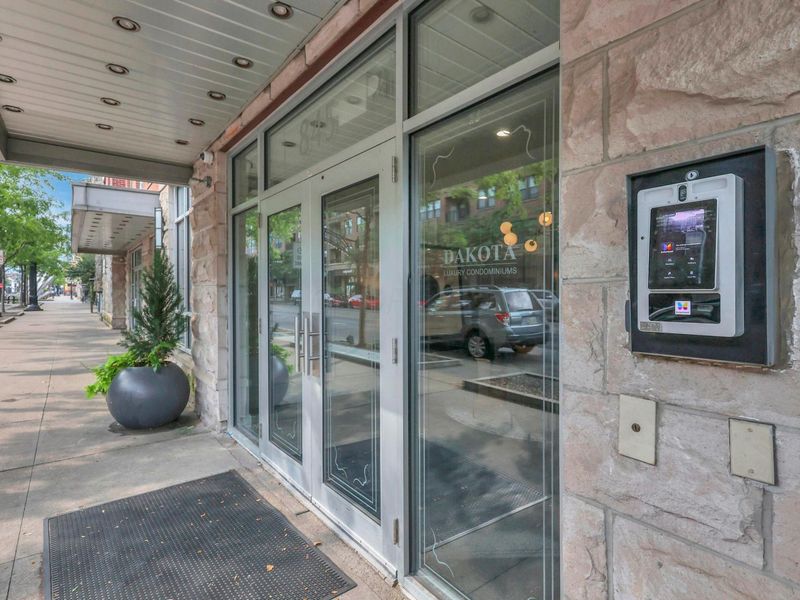 845 N High Street, Unit 408, Columbus, OH 43215 Photo 4