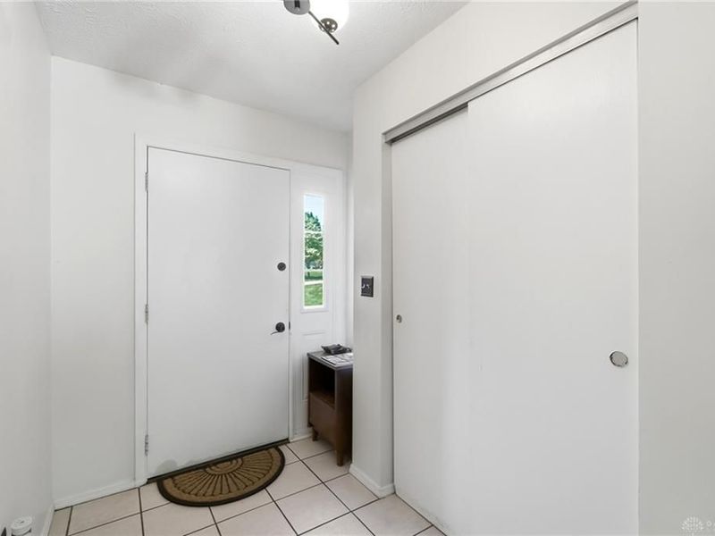 703 Bay Brooke Court, Vandalia, OH 45377 Photo 7