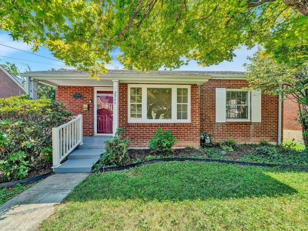 2944 Fleetwood AVE SW, Roanoke, VA 24015