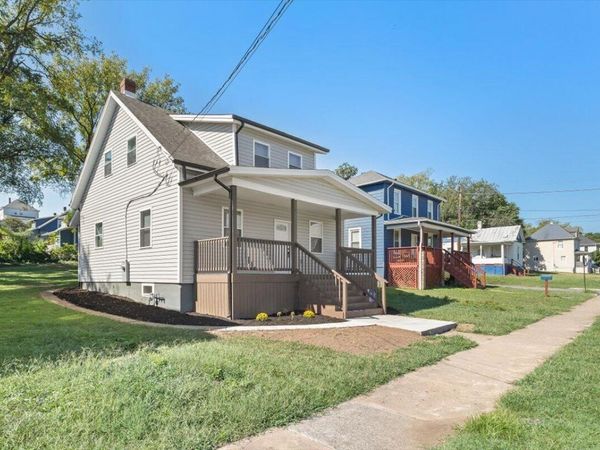 1528 Melrose AVE NW, Roanoke, VA 24017