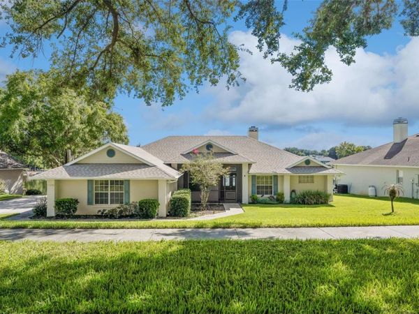 11230 LAKE KATHERINE CIRCLE , CLERMONT, FL 34711