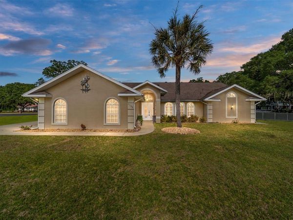 5953 NE 62ND COURT ROAD , SILVER SPRINGS, FL 34488