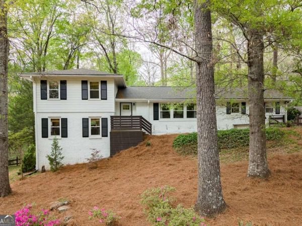 130 Oakdale Road, Athens, GA 30606