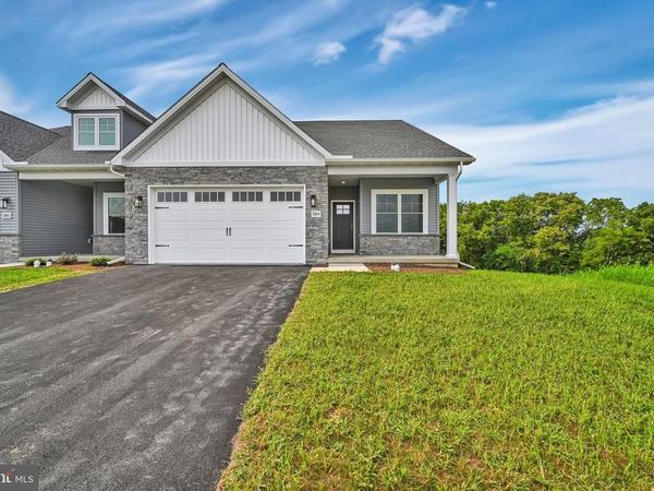 ELIZABETHTOWN, PA 17022