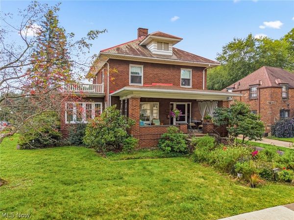 807 Campbell Circle NE, Massillon, OH 44646