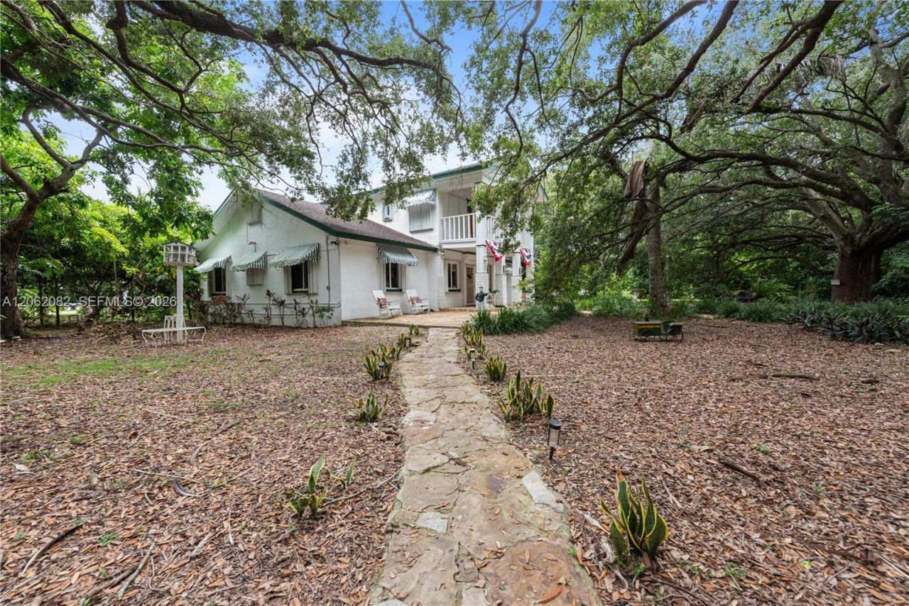 20740 SW 248th St , Homestead, FL 33031 Photo