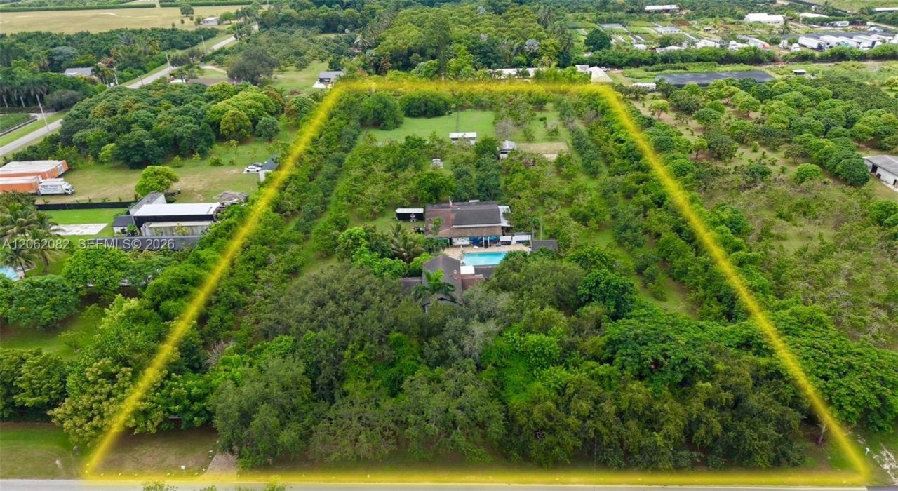 20740 SW 248th St, Homestead, FL 33031 Photo