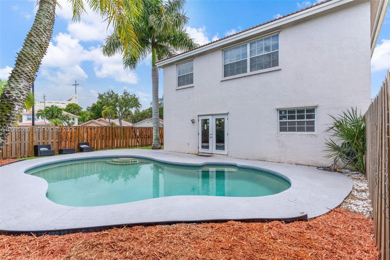 2405 NW 79th Ter, Margate, FL 33063 Photo
