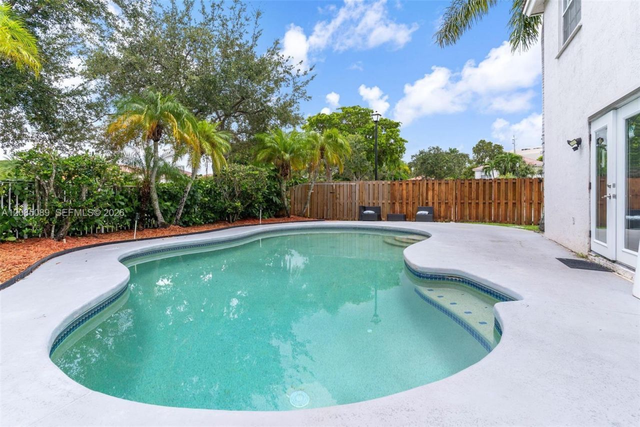 2405 NW 79th Ter, Margate, FL 33063 Photo