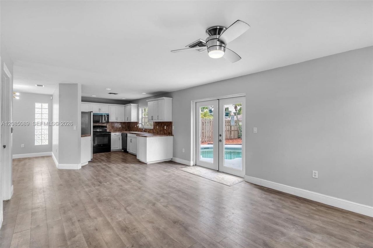2405 NW 79th Ter, Margate, FL 33063 Photo